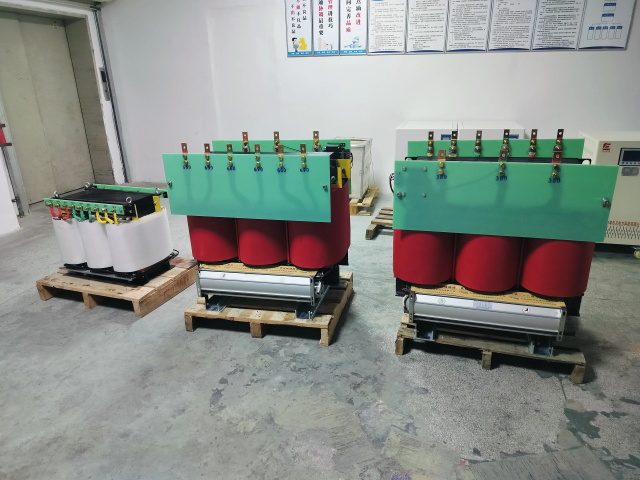 元阳KS11-1000KVA矿用变压器